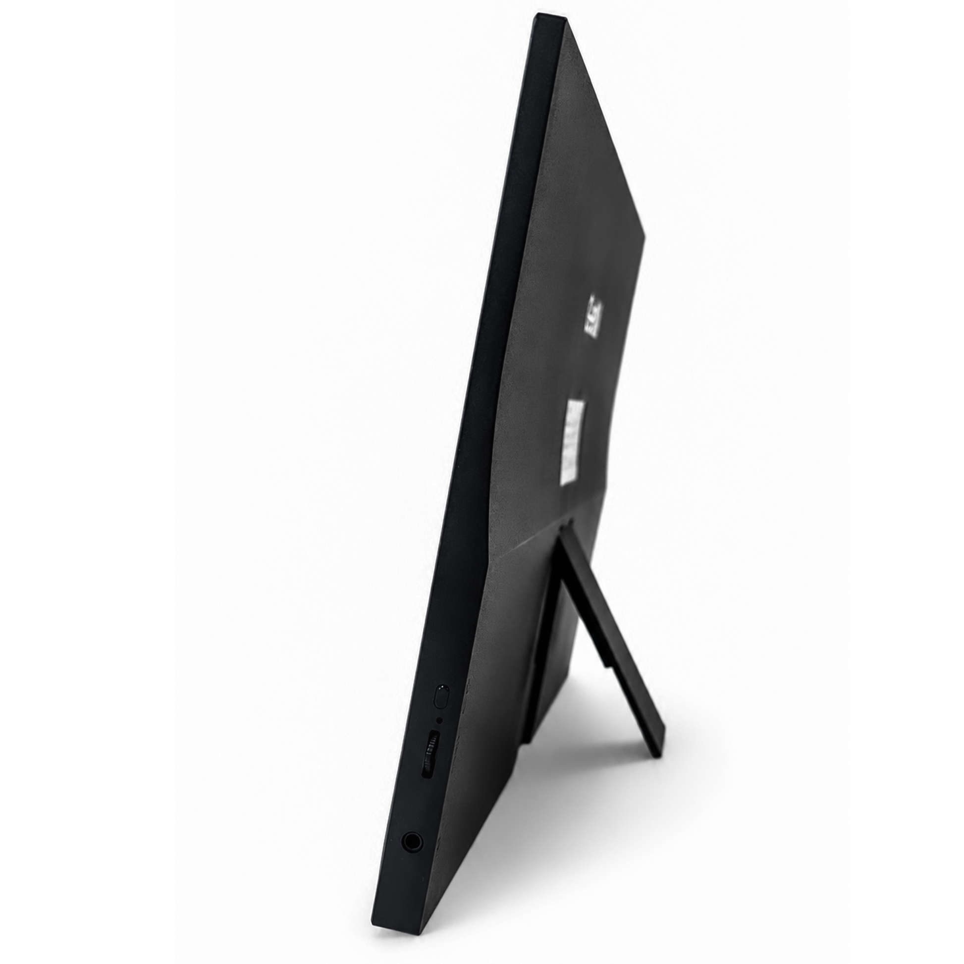 GetMi P150 portable monitor side ports and stand